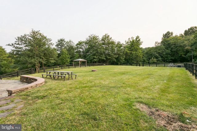1101 MOUNTAIN RD, Haymarket, VA 20169