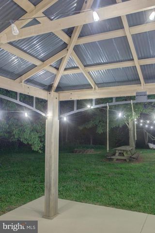 1101 MOUNTAIN RD, Haymarket, VA 20169