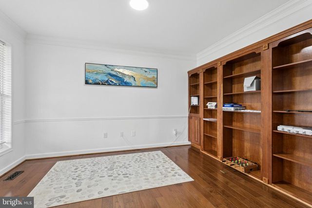 1101 MOUNTAIN RD, Haymarket, VA 20169