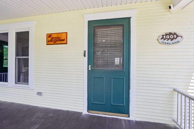 1401 Oakland Avenue, Janesville, WI 53545