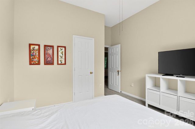 3600 Briarthorne Drive, Charlotte, NC 28269