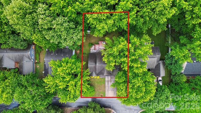 3600 Briarthorne Drive, Charlotte, NC 28269