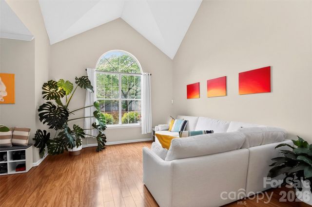 3600 Briarthorne Drive, Charlotte, NC 28269