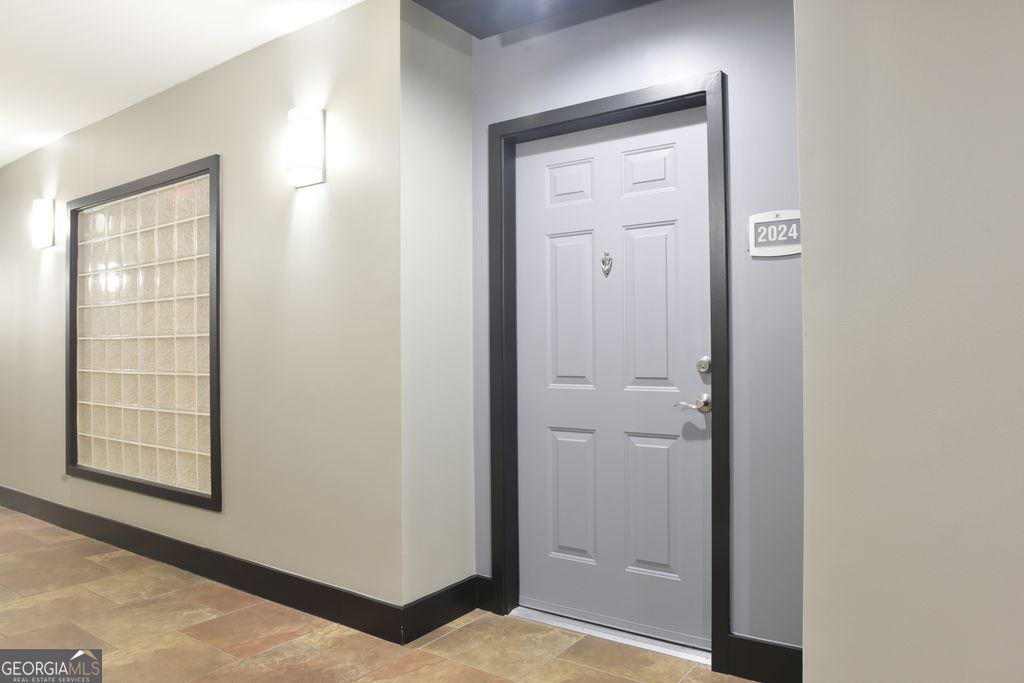 390 17th Street NW #2024, Atlanta, GA 30363