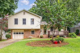 4146 Duesenberg Drive, Tucker, GA 30084