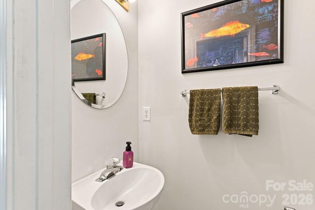 10171 Reindeer Way Lane, Charlotte, NC 28216