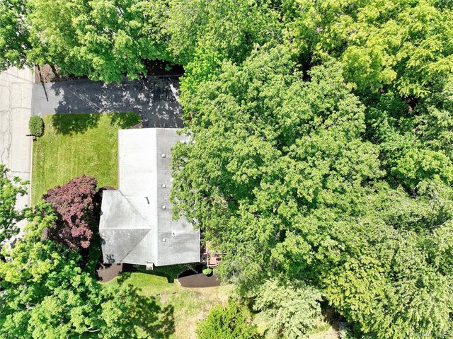 22 Sterling Road, Spring Valley, NY 10977