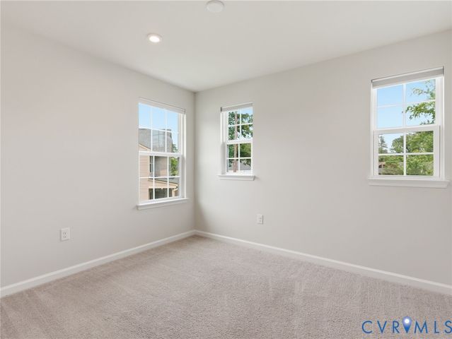 8905 Carters Bridge Ct, Henrico, VA 23228