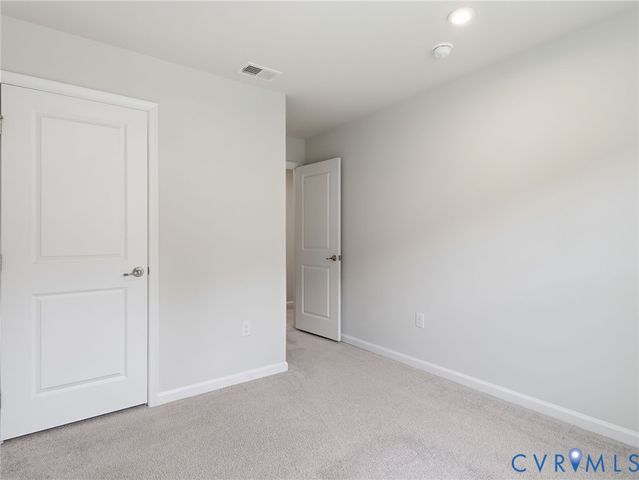 8905 Carters Bridge Ct, Henrico, VA 23228