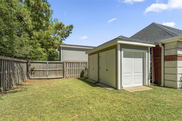 806 S Kade Lane, Lake Charles, LA 70605