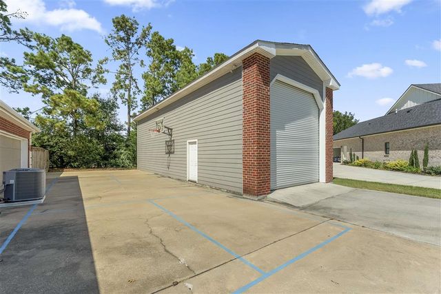 806 S Kade Lane, Lake Charles, LA 70605