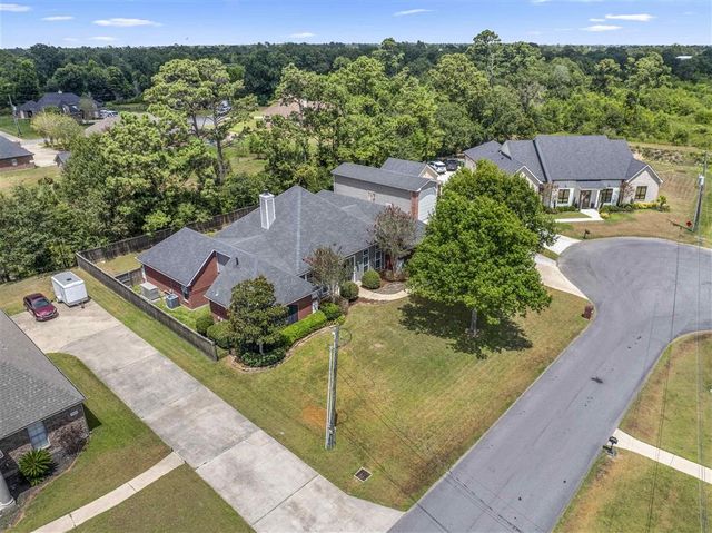 806 S Kade Lane, Lake Charles, LA 70605