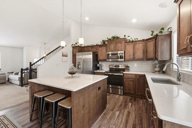 11732 S 113TH Street, Papillion, NE 68046