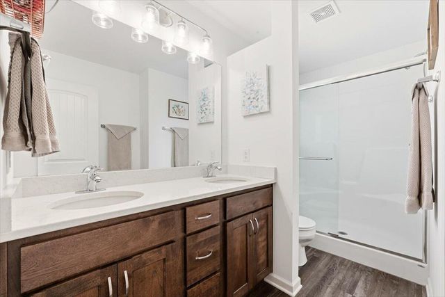 11732 S 113TH Street, Papillion, NE 68046