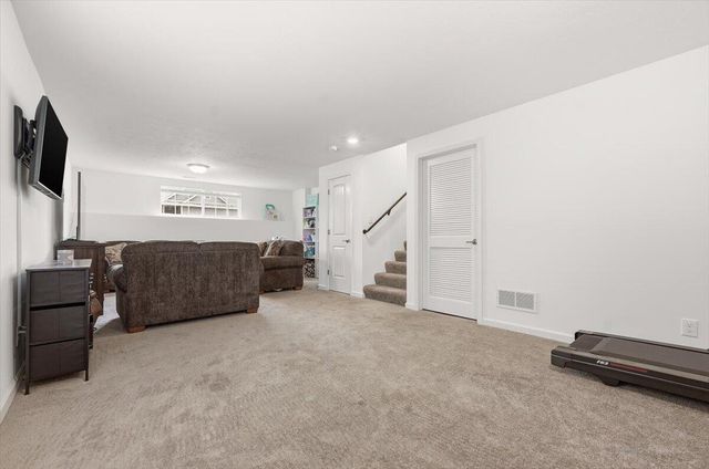 11732 S 113TH Street, Papillion, NE 68046