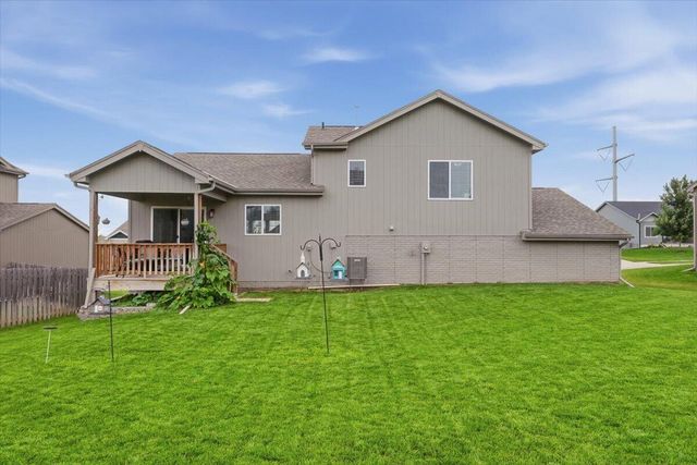 11732 S 113TH Street, Papillion, NE 68046