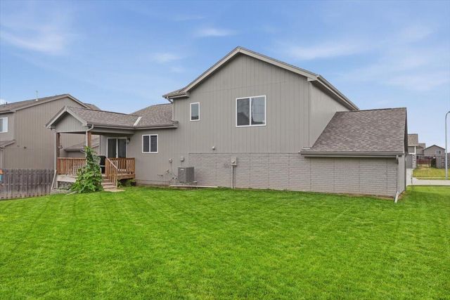 11732 S 113TH Street, Papillion, NE 68046