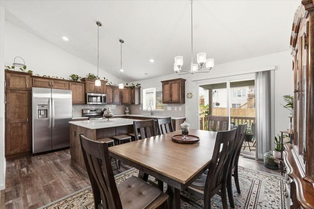 11732 S 113TH Street, Papillion, NE 68046