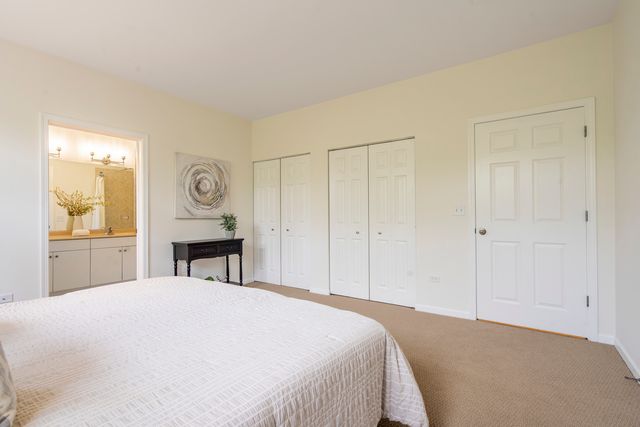 1451 S Halsted Street 3B, Chicago, IL 60607