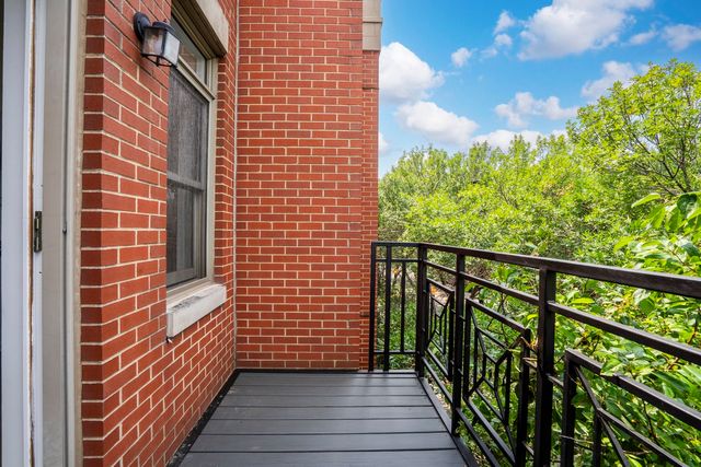 1451 S Halsted Street 3B, Chicago, IL 60607