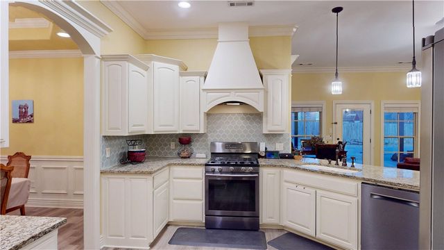 3093 Napa Lane, Springdale, AR 72764