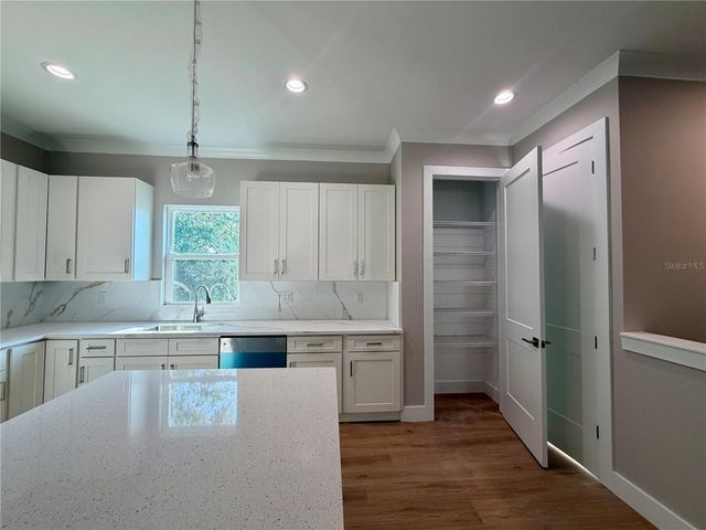 4314 W GRAY STREET, Tampa, FL 33609