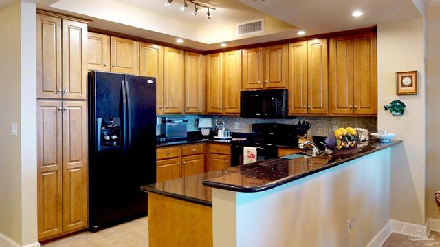 10099 Nelle Ave 702, Pensacola, FL 32507