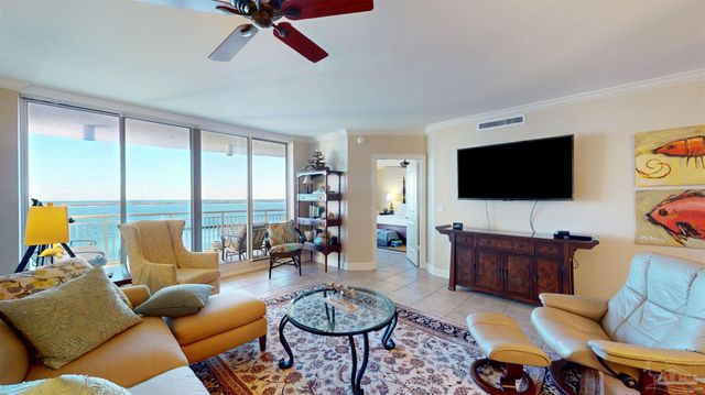 10099 Nelle Ave 702, Pensacola, FL 32507