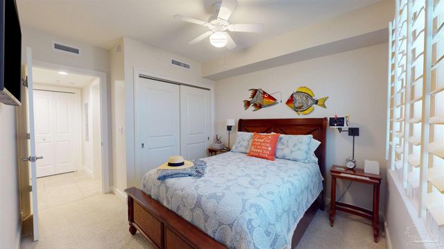 10099 Nelle Ave 702, Pensacola, FL 32507