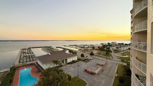 10099 Nelle Ave 702, Pensacola, FL 32507