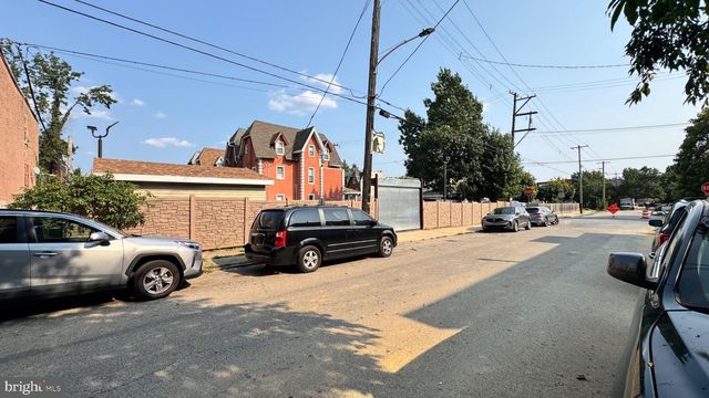 1311 W BUTLER ST, Philadelphia, PA 19140