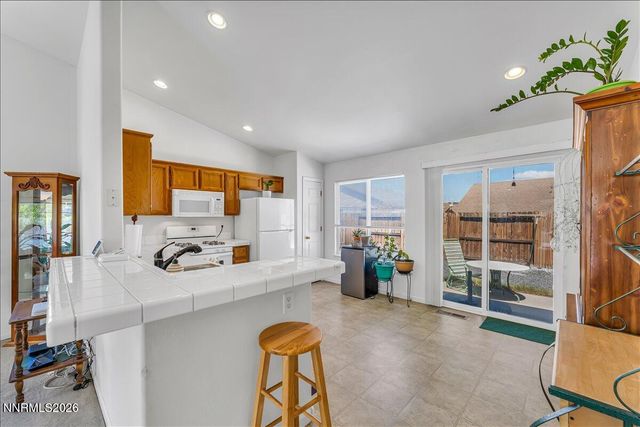 2202 Ellice Way, Fernley, NV 89408