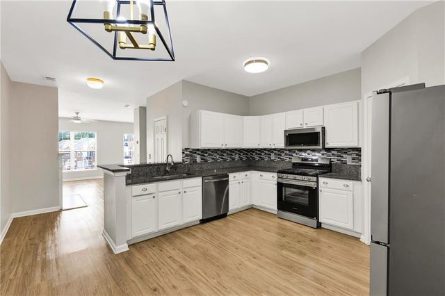 3160 Mill Springs Circle, Buford, GA 30519