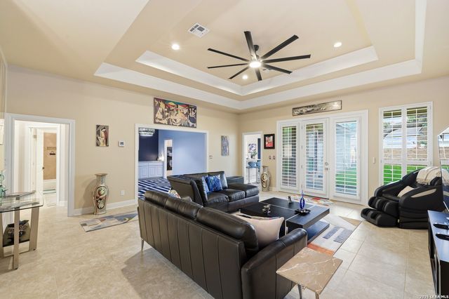 7 Westcourt Lane, San Antonio, TX 78257