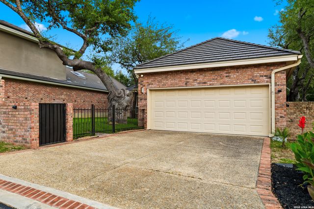 7 Westcourt Lane, San Antonio, TX 78257