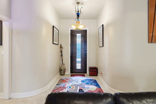 7 Westcourt Lane, San Antonio, TX 78257