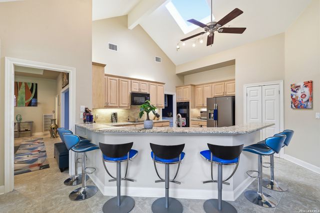 7 Westcourt Lane, San Antonio, TX 78257