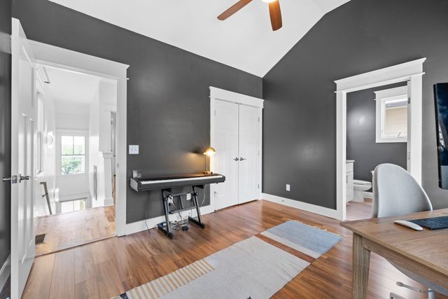 1501B 9th Ave, N, Nashville, TN 37208