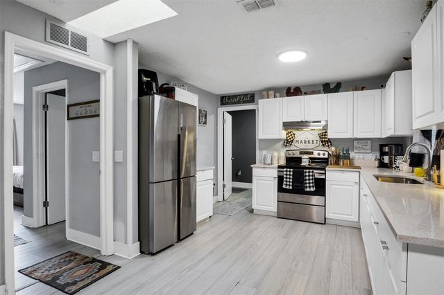 212 PIKE STREET, Auburndale, FL 33823