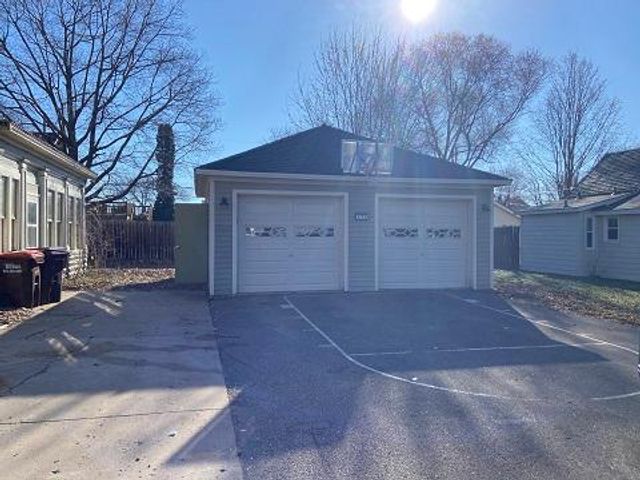 473 2nd N, Bayport, MN 55003