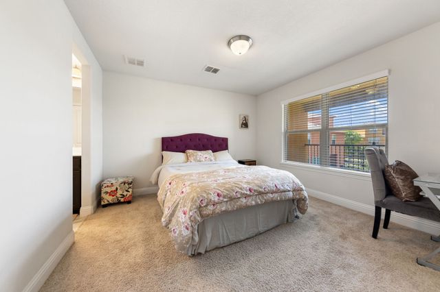 2660 Villa Di Lago 4, Grand Prairie, TX 75054