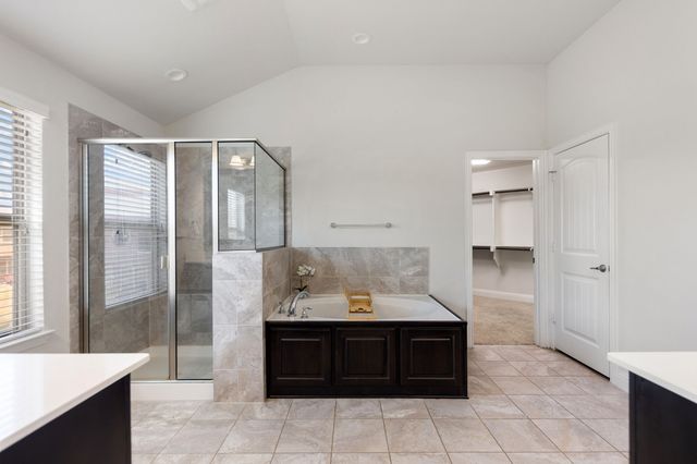 2660 Villa Di Lago 4, Grand Prairie, TX 75054