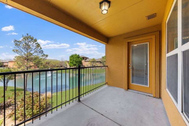 2660 Villa Di Lago 4, Grand Prairie, TX 75054