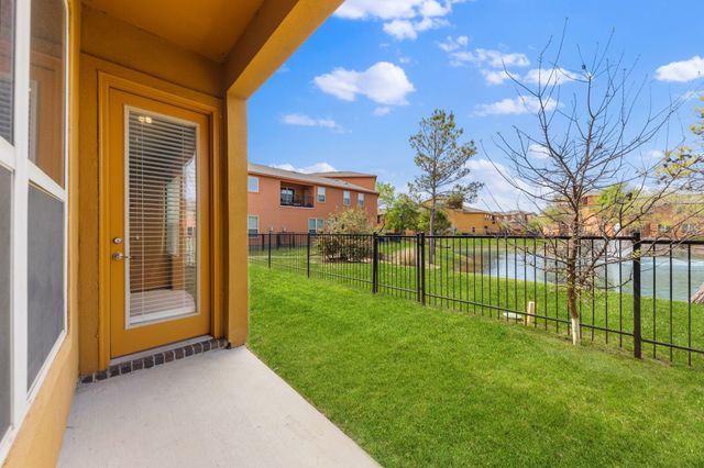 2660 Villa Di Lago 4, Grand Prairie, TX 75054