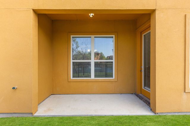 2660 Villa Di Lago 4, Grand Prairie, TX 75054