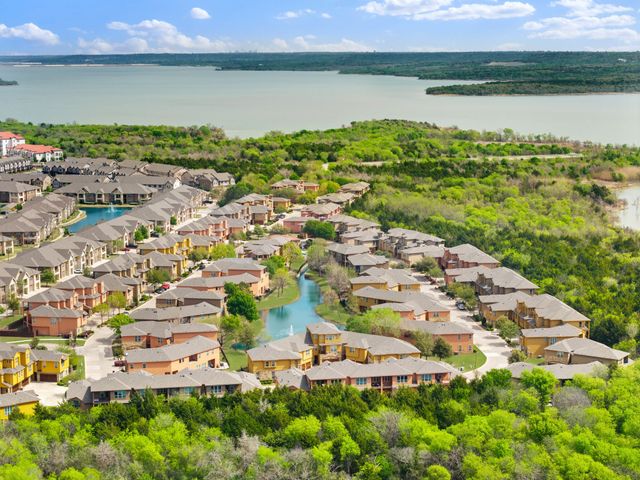 2660 Villa Di Lago 4, Grand Prairie, TX 75054