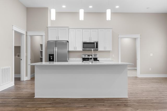 5 Romana Lane, Mary Esther, FL 32569