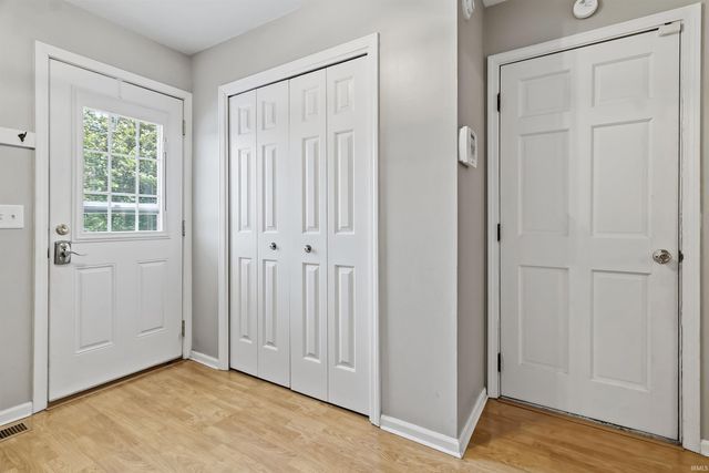 499 Overlook Drive, Upland, IN 46989