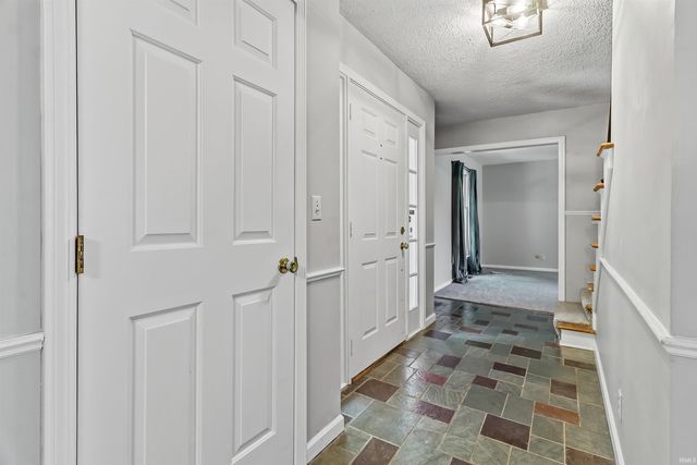 499 Overlook Drive, Upland, IN 46989