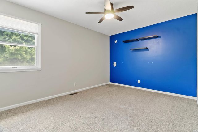 499 Overlook Drive, Upland, IN 46989